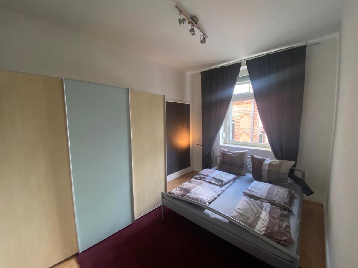Ruhige Gemuetliche Altbau In Zentraler Lage