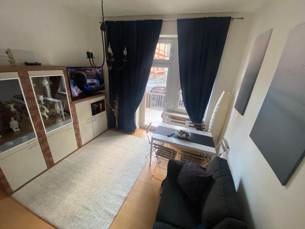 Ruhige Gemuetliche Altbau In Zentraler Lage *