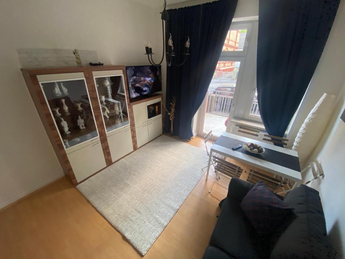 Apartment Ruhige Gemuetliche Altbau In Zentraler Lage Wiesbaden