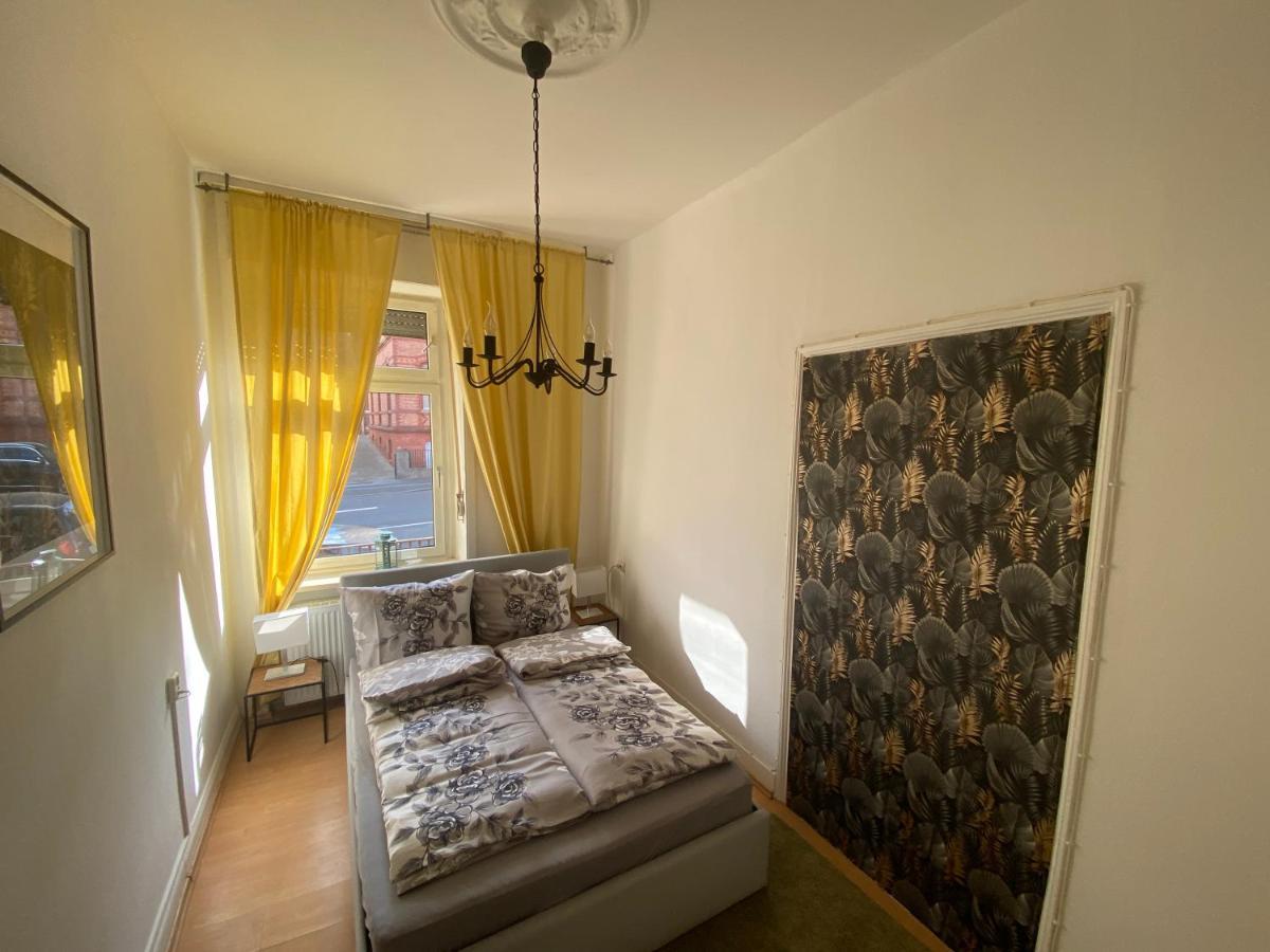 Ruhige Gemuetliche Altbau In Zentraler Lage Apartment *