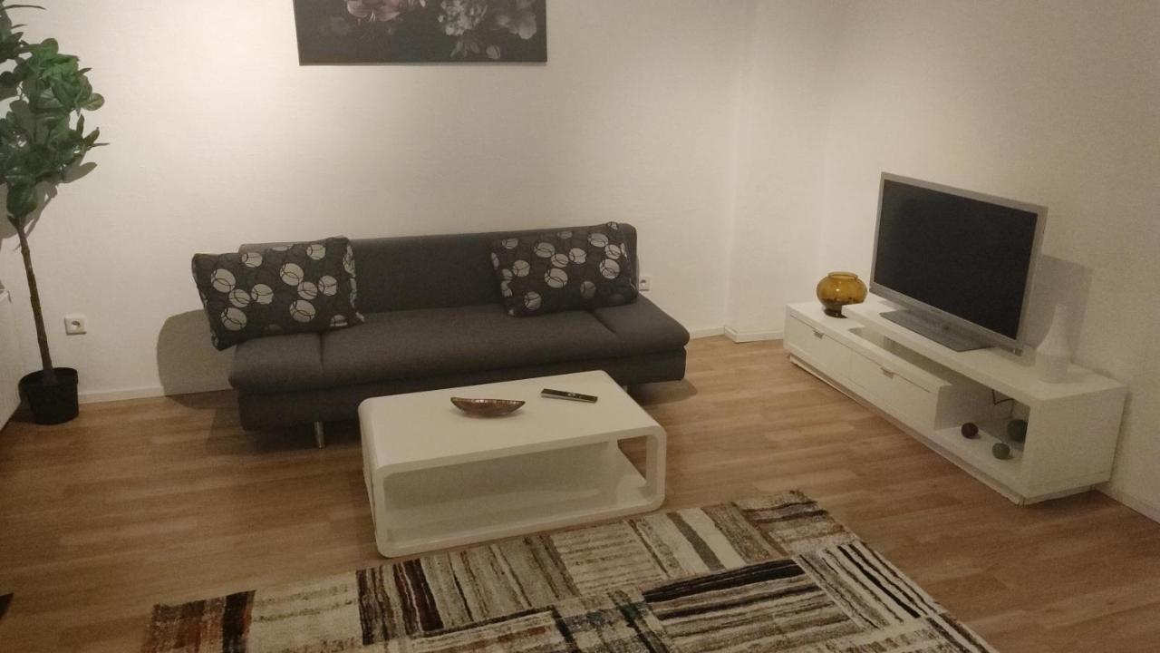Apartment Ruhige Gemuetliche Altbau In Zentraler Lage Wiesbaden